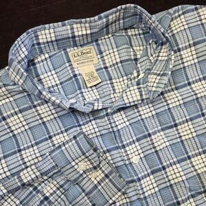 LL Bean Mens XL Blue Plaid Button Down Shirt Slightly Fitted Cotton Blend 510043